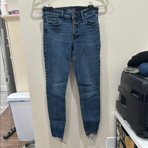 Old Navy Rockstar Mid Rise Ankle Button fly super skinny jeans